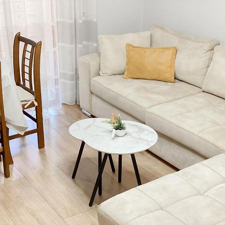 Block Inn Apartments Tirana Extérieur photo