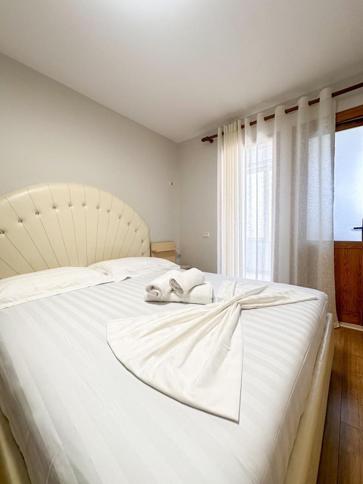 Block Inn Apartments Tirana Extérieur photo